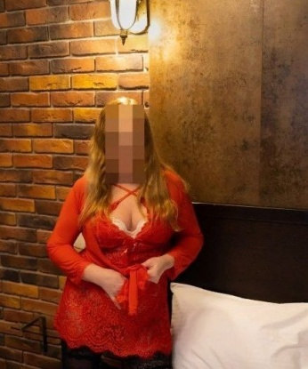 Ульяна, 48 лет, 3 размер груди